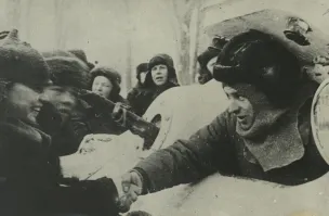 Рубрика «“Через века, через года – помните!” (Великая Отечественная война 1941-1945 гг. в нижегородских архивных документах)» Пионеры – фронту (из истории Горьковской пионерской организации в годы Великой Отечественной войны 1941-1945 гг.)